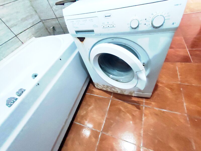Drumul Taberei, 2 camere, centrala termica proprie